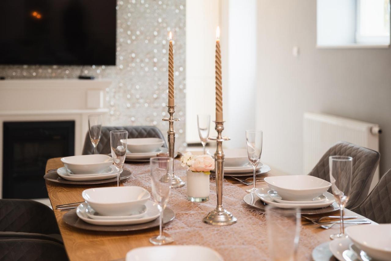 Luxury Central 150M2 Apartment On Wencelas Square With Private Garage Prag Exterior foto