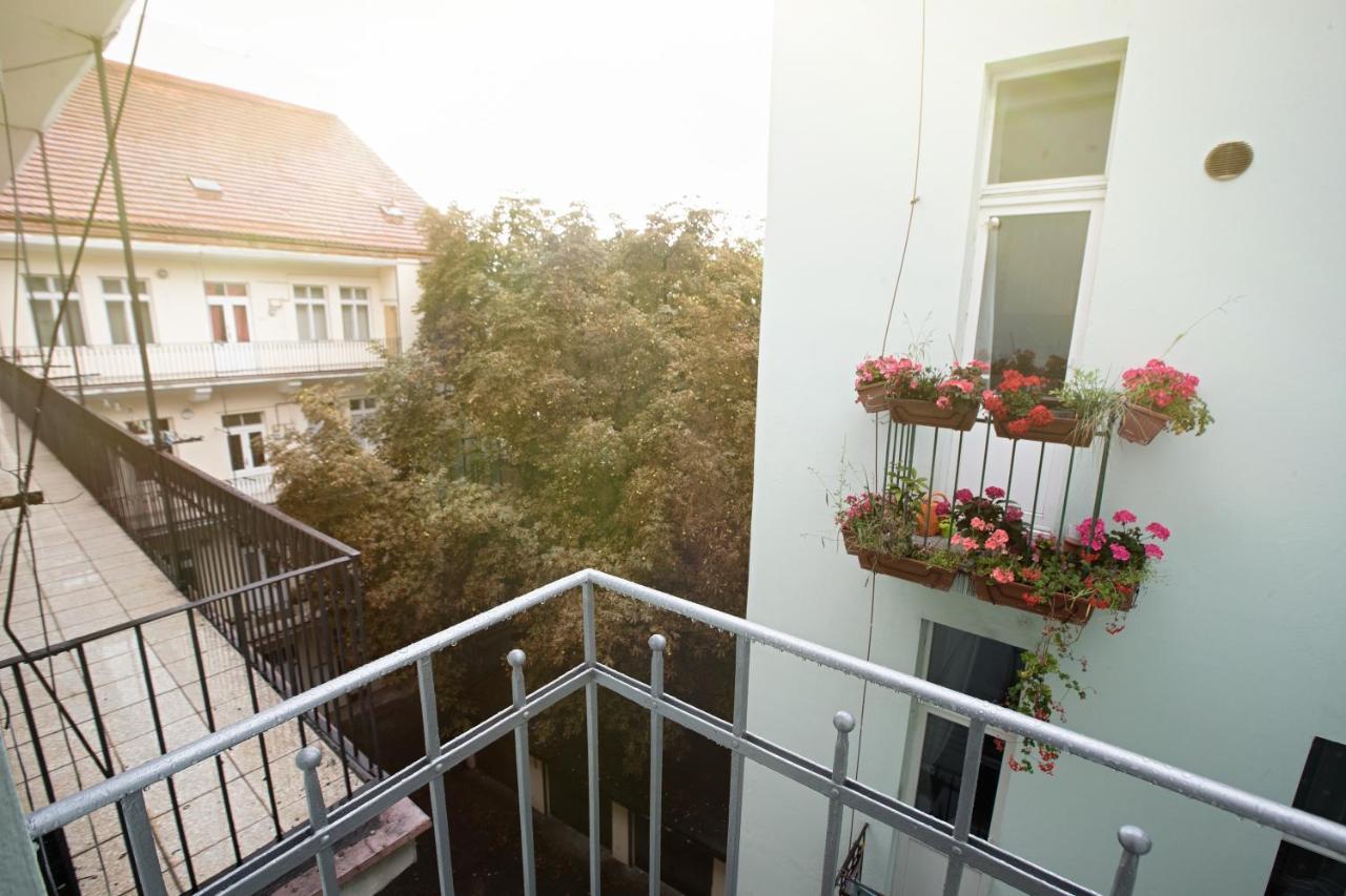 Luxury Central 150M2 Apartment On Wencelas Square With Private Garage Prag Exterior foto